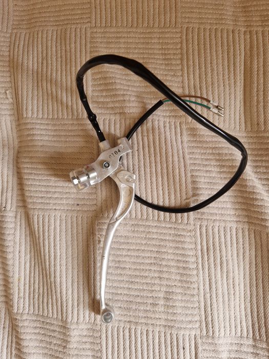 Важіль зчеплення Hyosung