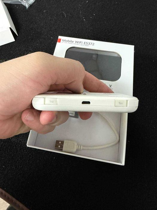 Мобільний LTE Wi-Fi роутер Huawei E5372s-32 (аналог ZTE MF920) ОПТ