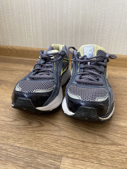 Кросівки Brooks Dyad 7 (26 см)