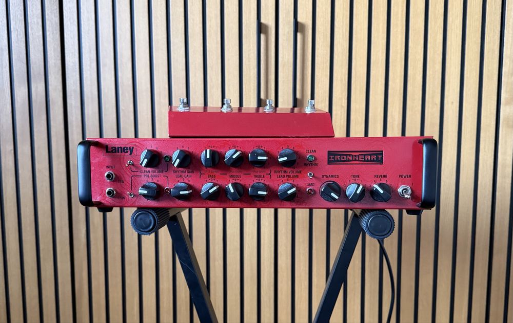Wzmacniacz Laney IRT-Studio Limited Edition Red – lampowy head
