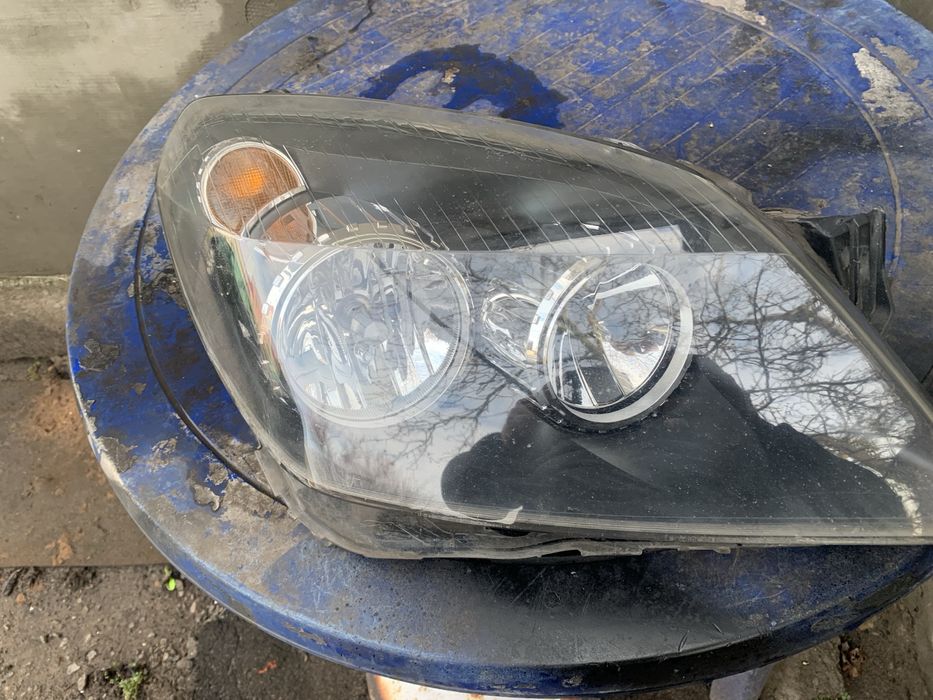 Фари опель астра Н