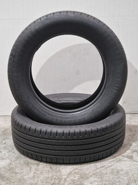 2 Pneus 215/60R17 CONTINENTAL Semi Novos