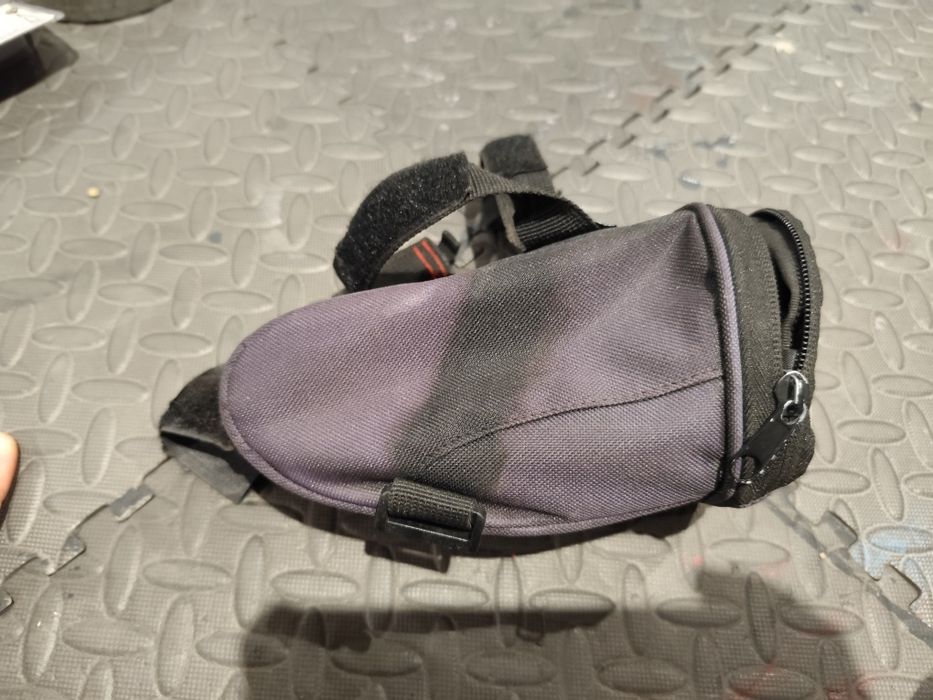 Torba podsiodłowa ABUS, bdb stan