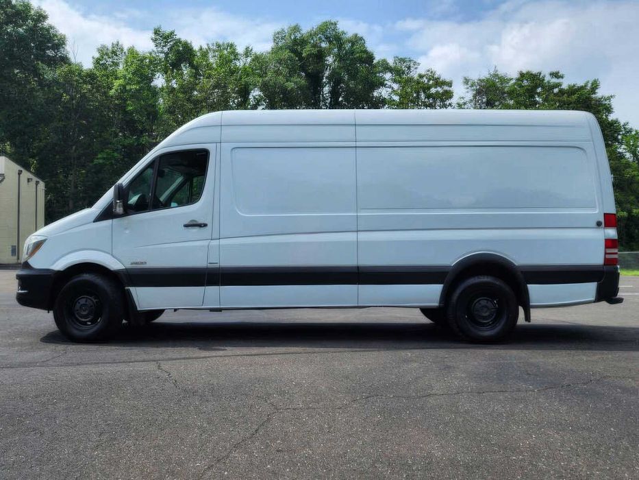 Mercedes-Benz Sprinter 2500      2015
