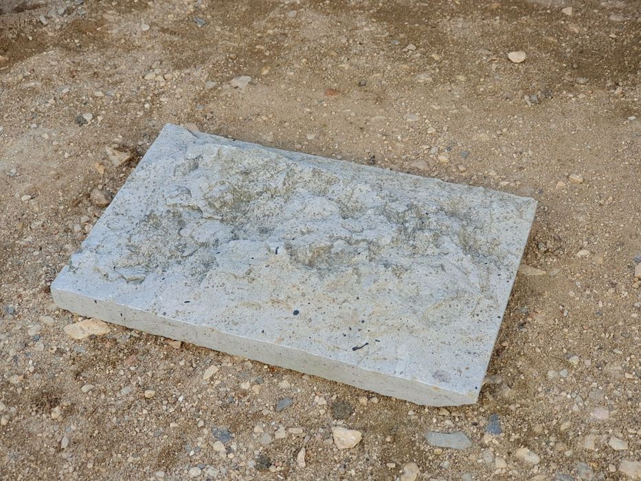 Pedra Rústica C/Meia Esquadria 82 Peças (Valor Unitário)