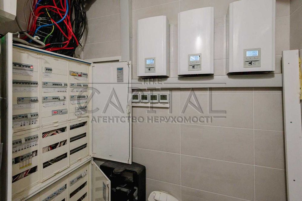 Продаж Будинок Деміївська Ширма Центр АВТОНОМНИЙ з власним СХОВИЩЕМ