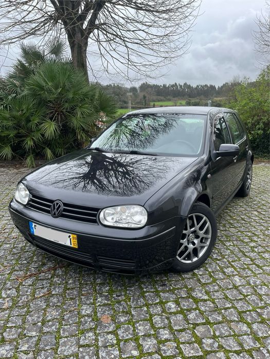 VW Golf IV 1.9 TDI 110cv Highline • Muito Estimado