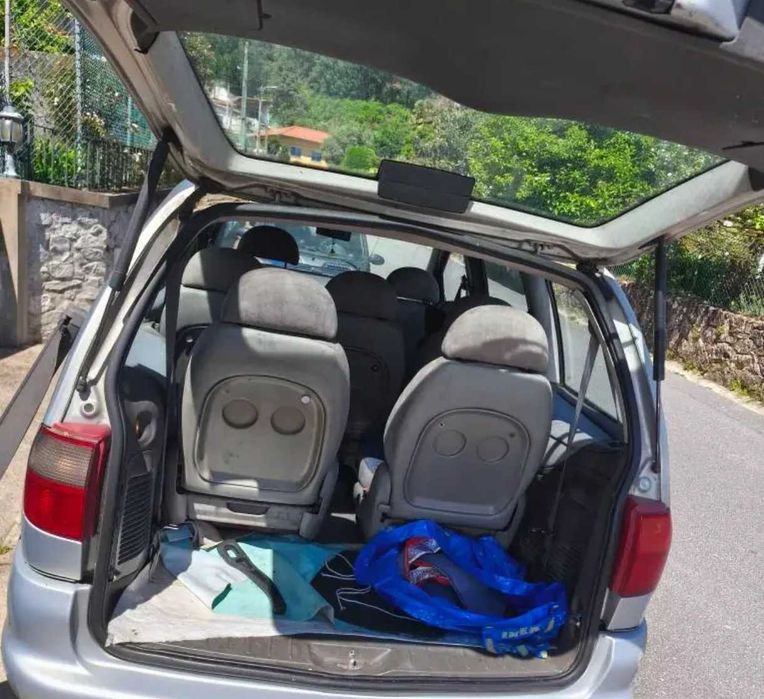 Ford Galaxy 1.9