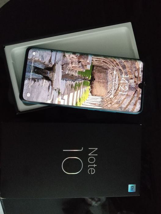 Смартфон Xiaomi Mi Note 10 8/128