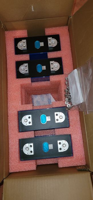 Комірки Ячейки EVE MB31, LF105, LF304, LF230