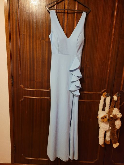 Vestido azul claro de cerimónia