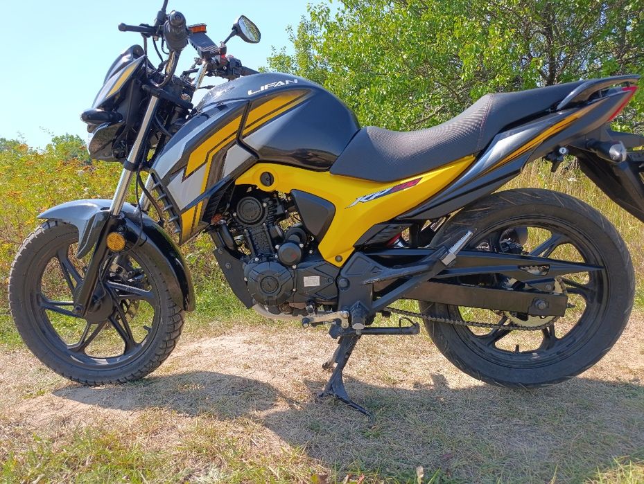 Продам Lifan KP 200