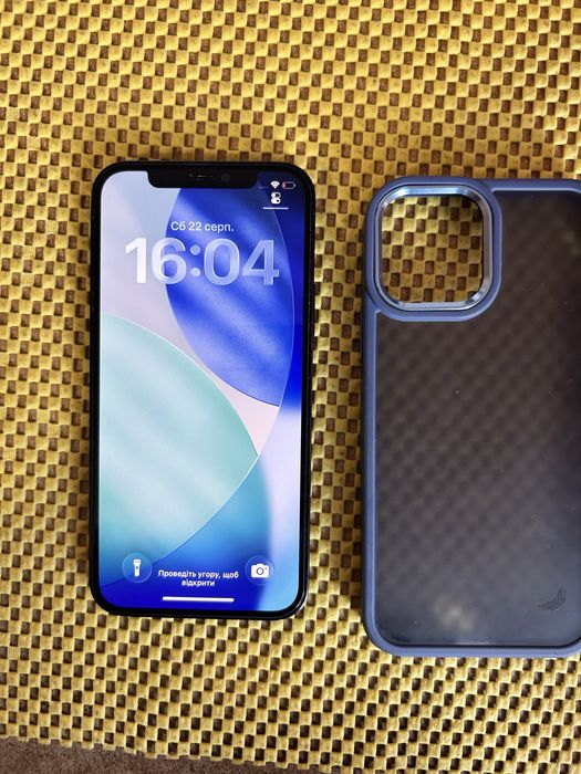 Продаю Iphone  12 pro 128 Neverlock