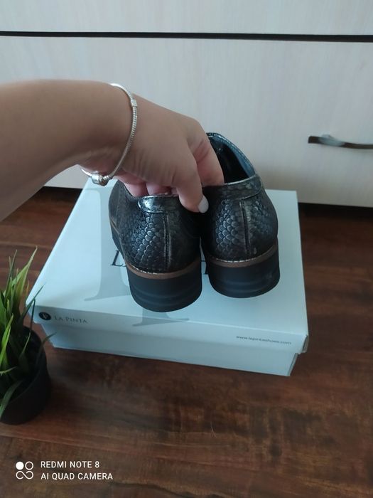 Жіночі шкіряні лофери La Pinta