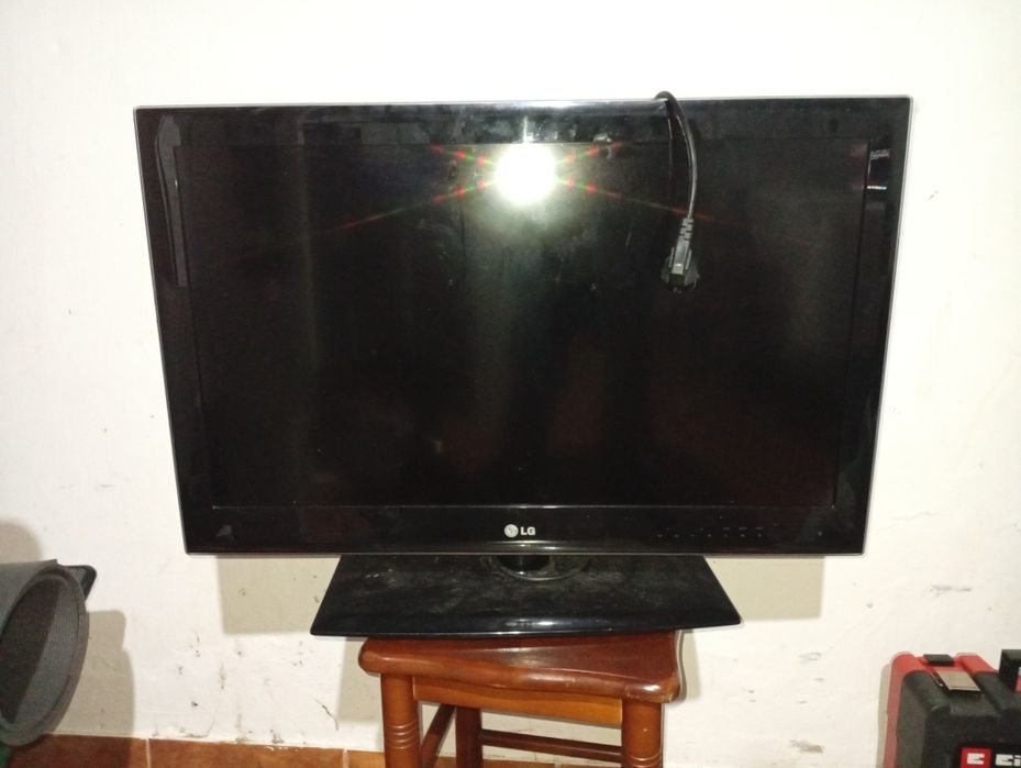 TV LG modelo 32le5310 32polegadas 80cm