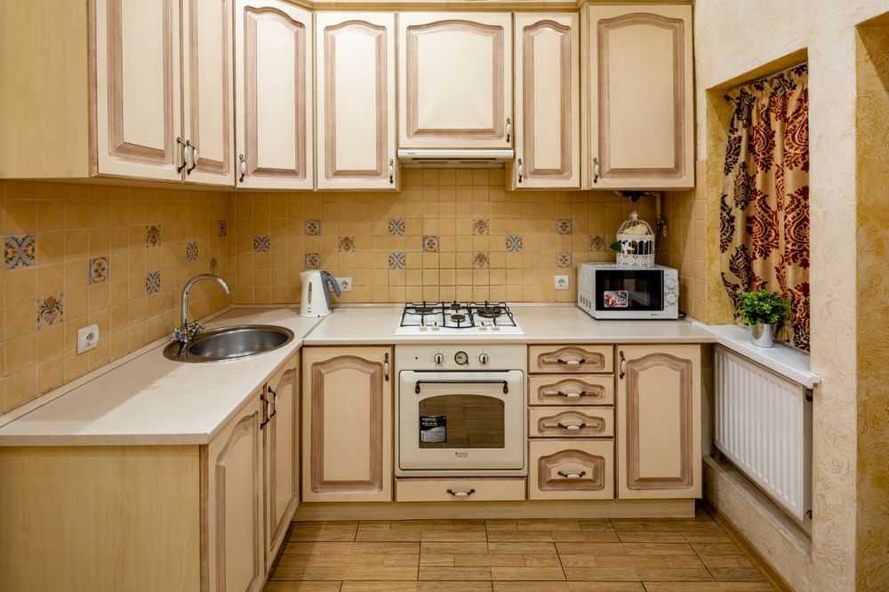 Подобово 2-к. центр, вул. І.Огієнка