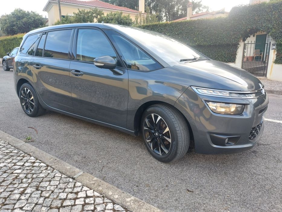 CITROËN  C4 SPACETOURER 1.6 HDi 115 cv  Ano 2015  Garagem  Revisão Completa feita  7 Lugares  como  nova  muito económica