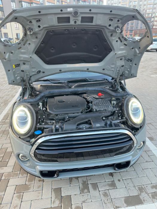 ТЕРМІНОВО продам авто