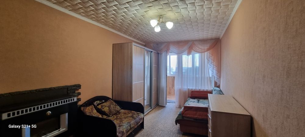 Гарна квартира на Таврійському.  Будинок цегла . Автономне опалення .