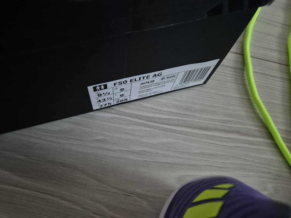 Profesjonalne buty piłkarskie korki adidas F50 Elite AG rozmiar 43 1/3