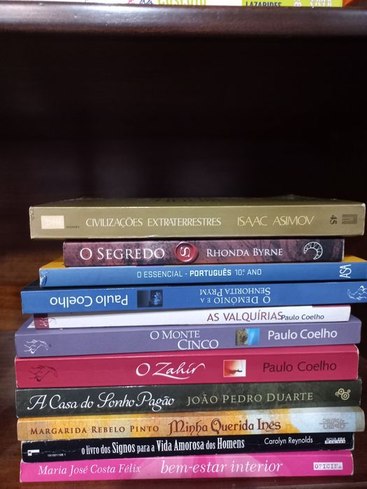 Vendo Livros diversos