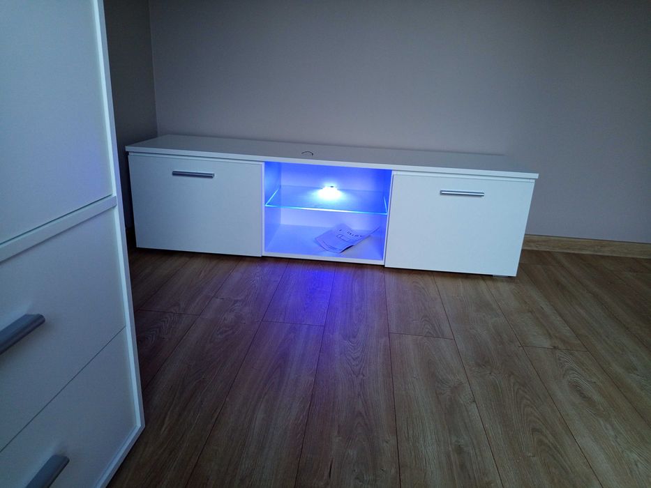 Montaż mebli z paczek plus drobne naprawy domowe