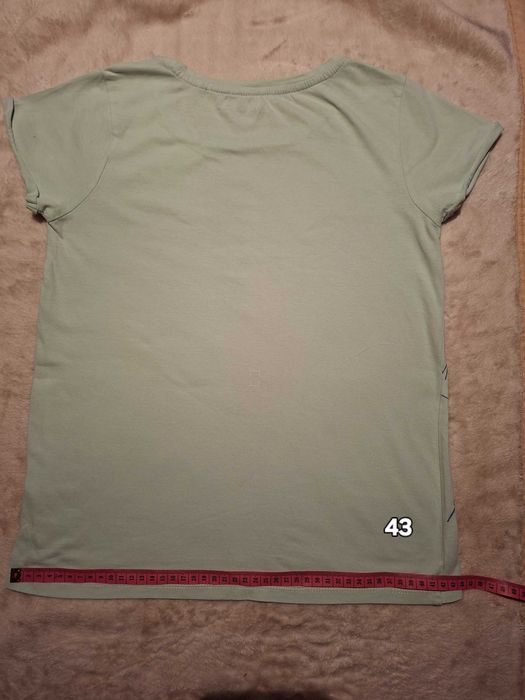 T-shirt bluzka z dziewczynką