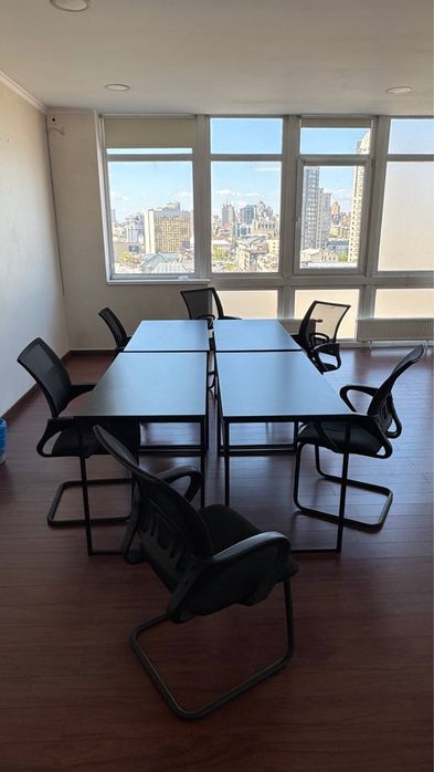 Продаємо крісла стільці офісні для дому столи LOFT ДСП тумби комоди