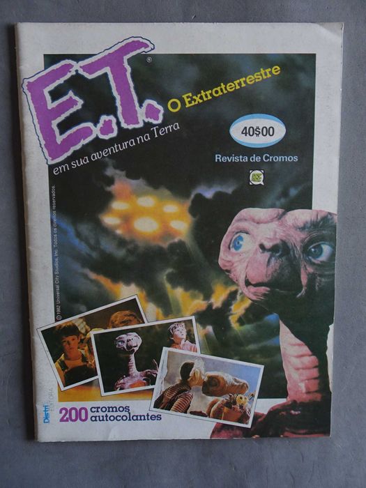 Caderneta de cromos ET (faltam 17 cromos)