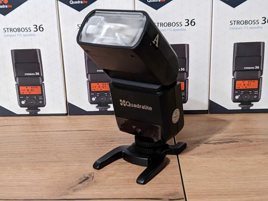 2 x Lampa błyskowa Quadralite Stroboss 36