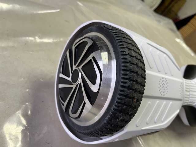 Deskorolka elektryczna Rebel Cruiser