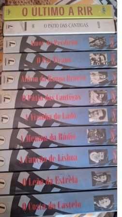 vários filmes em VHS para fãs ou colecionadores