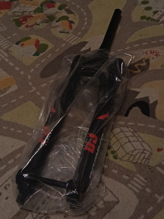 Nowy amortyzator marzocchi bomber dj grip !cena do końca miesiąca!