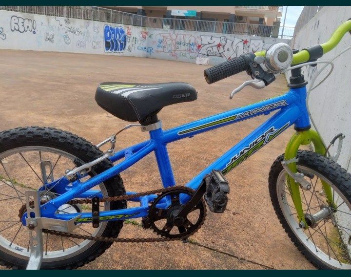 Vendo bicicleta criança