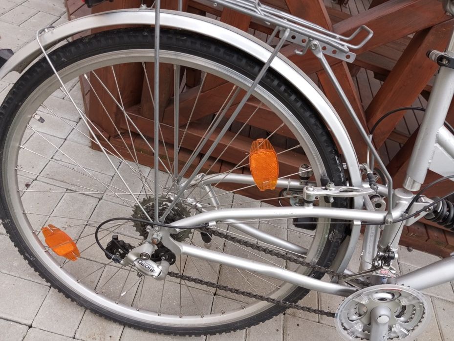 Sprzedam trekking, koła 28" idealny w miasto i teren. Nowe opony