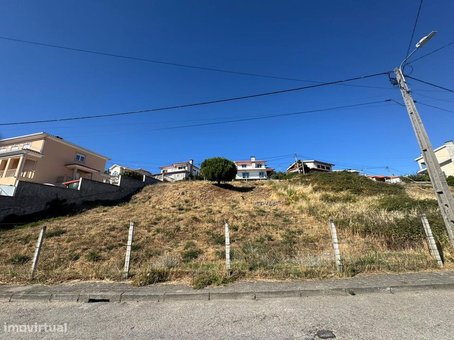 Terreno à venda em Lamego