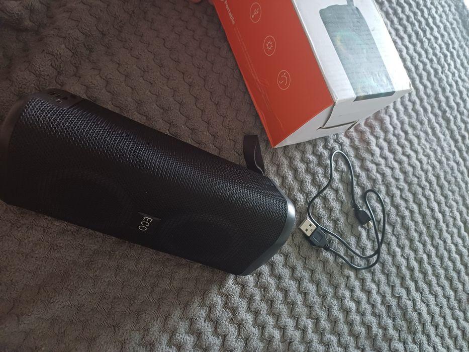 2 Bluetooth колонки в дуже гарному стані як нові