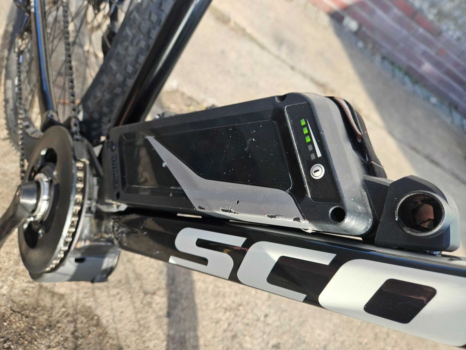 Rower elektryczny scott MTB Bosh !