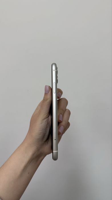 Iphone 11 white 128 gb