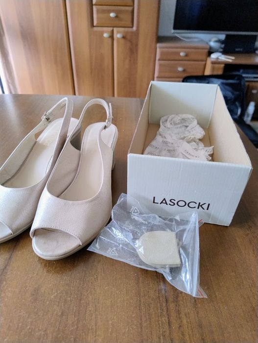 Buty damskie Lasocki