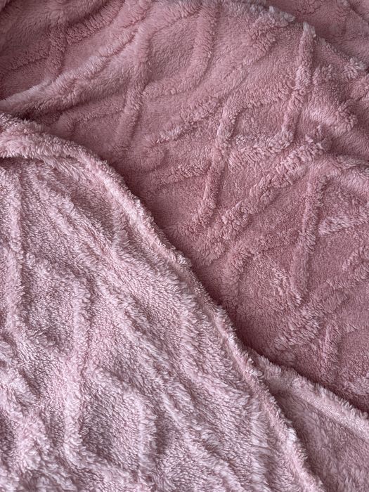 Продам покривало-простирадло.