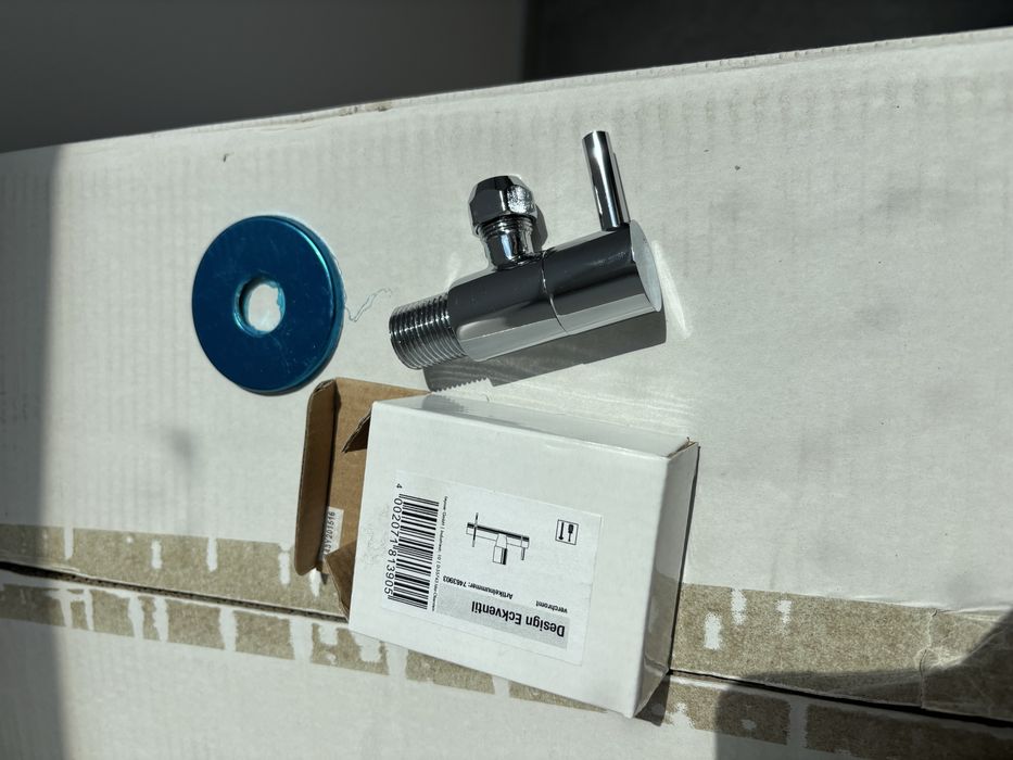 Zaworki 1/2x3/8 do baterii design chrom 10 dztuk