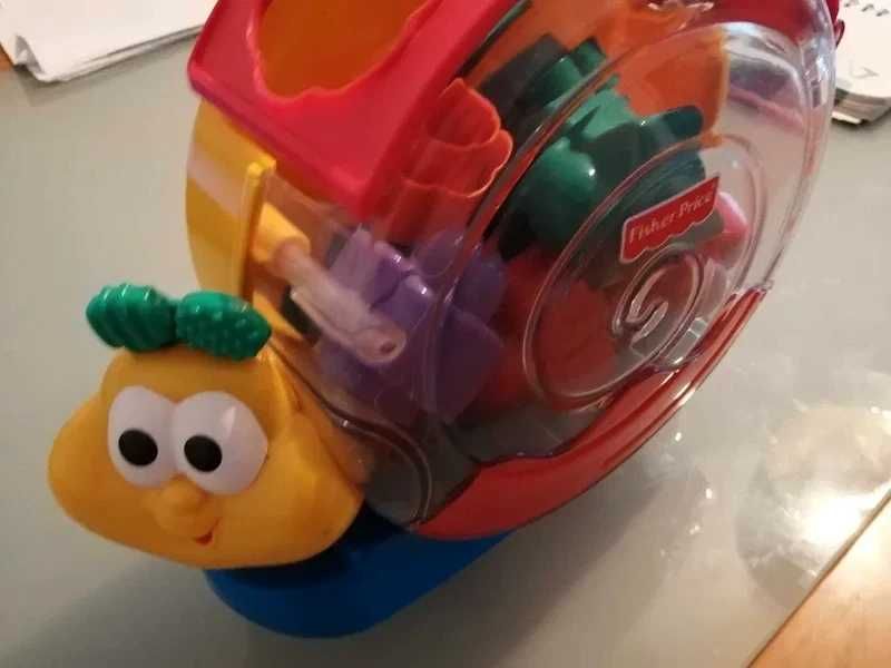 Brinquedo interativo a pilhas - Caracol*