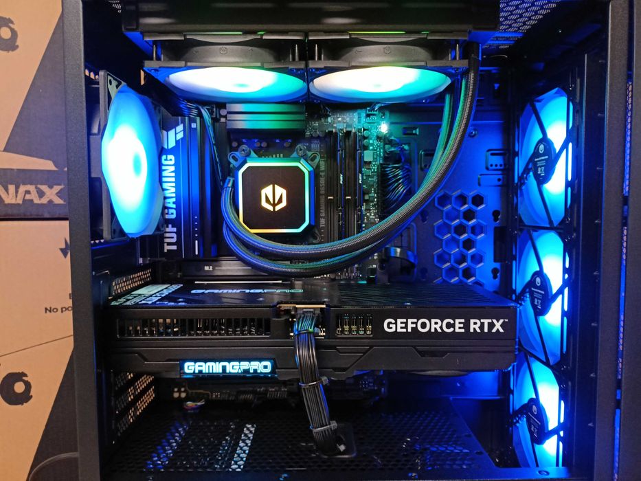 Nowy Komputer Gamingowy AIO Ryzen 7 9800X3D 32GB 2000SSD RTX 5070 Ti