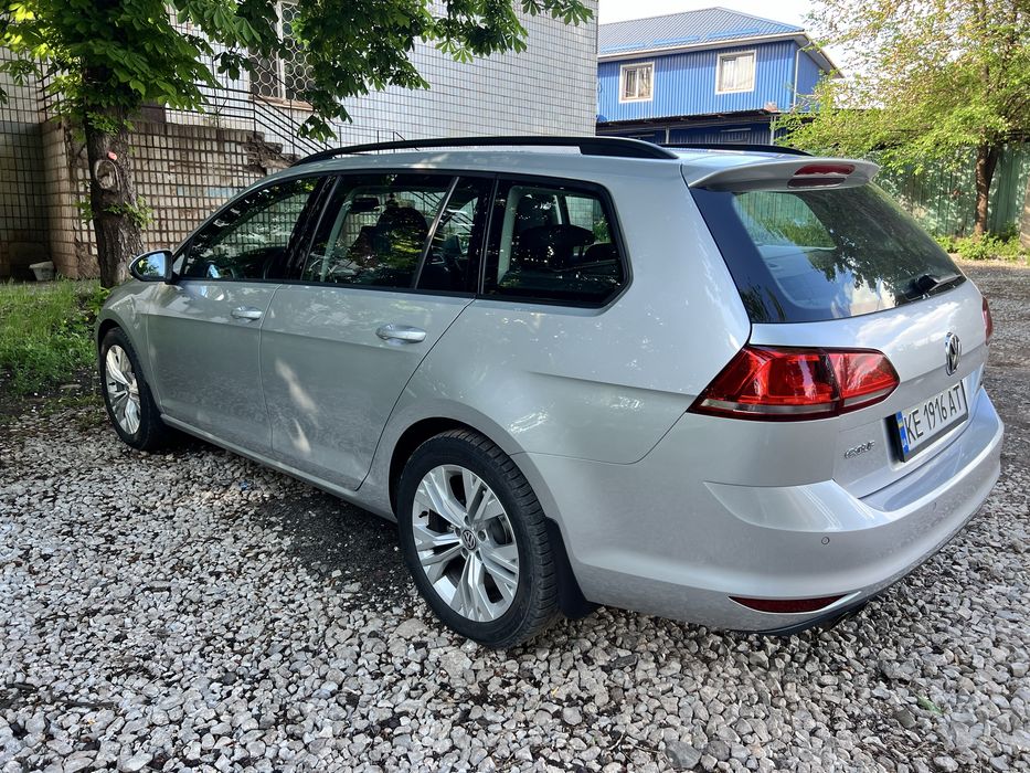 Продам Фольксваген гольф 7 1,4 tsi
