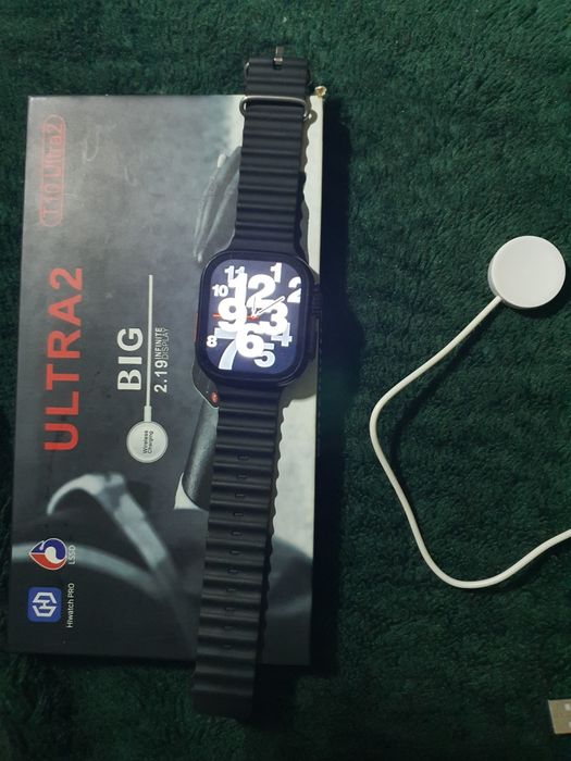 Гарний смарт годинник