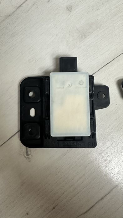 Радари задні kia ev6 hyndai ioniq парктроеіки даьчики сліпих зон