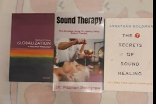 Vendo livros em segunda mão