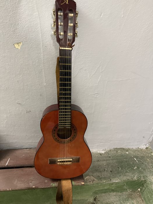 Gitara Alvera 1/4