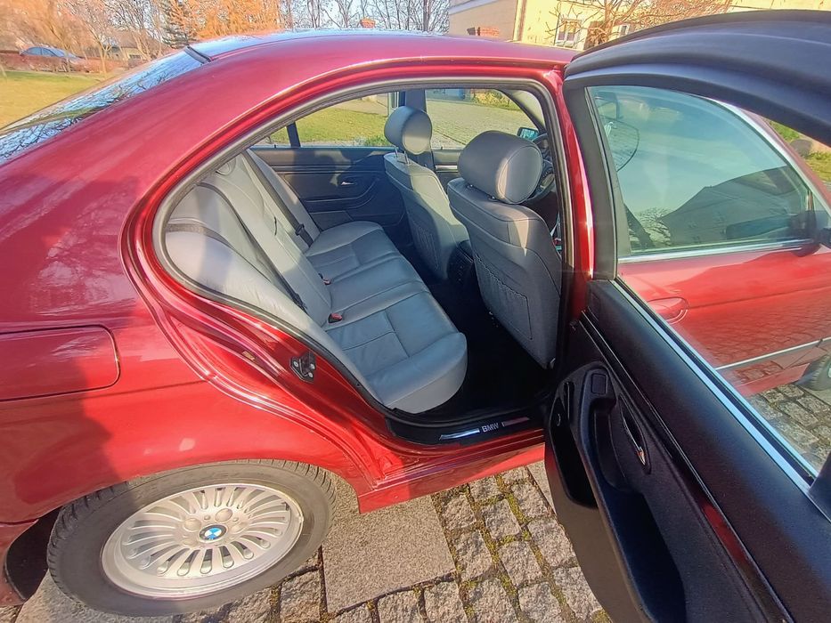 Sprzedam BMW E39 525i